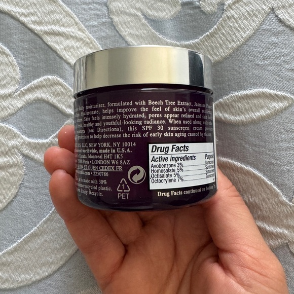 Kiehl’s Super Multi-Corrective Anti-Aging Cream for face and neck 2.5fl oz, 75ml - Picture 2 of 5